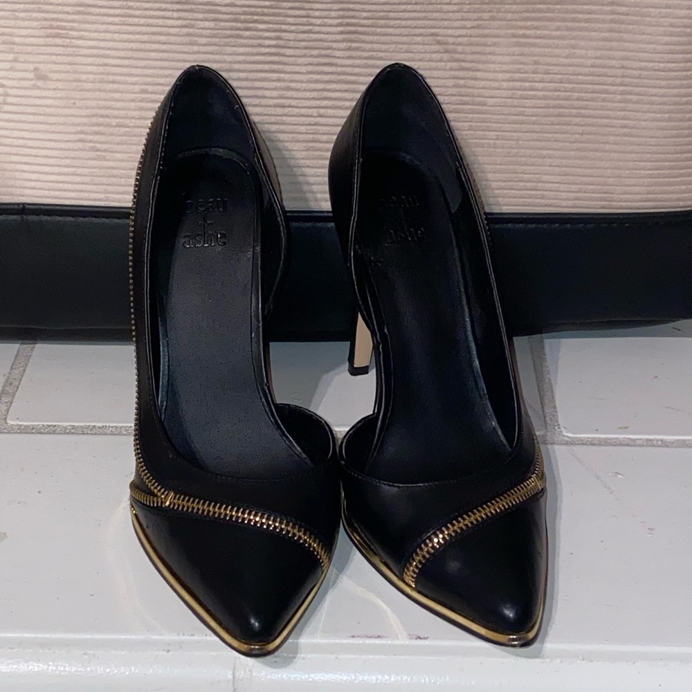 Beau Ash Heels